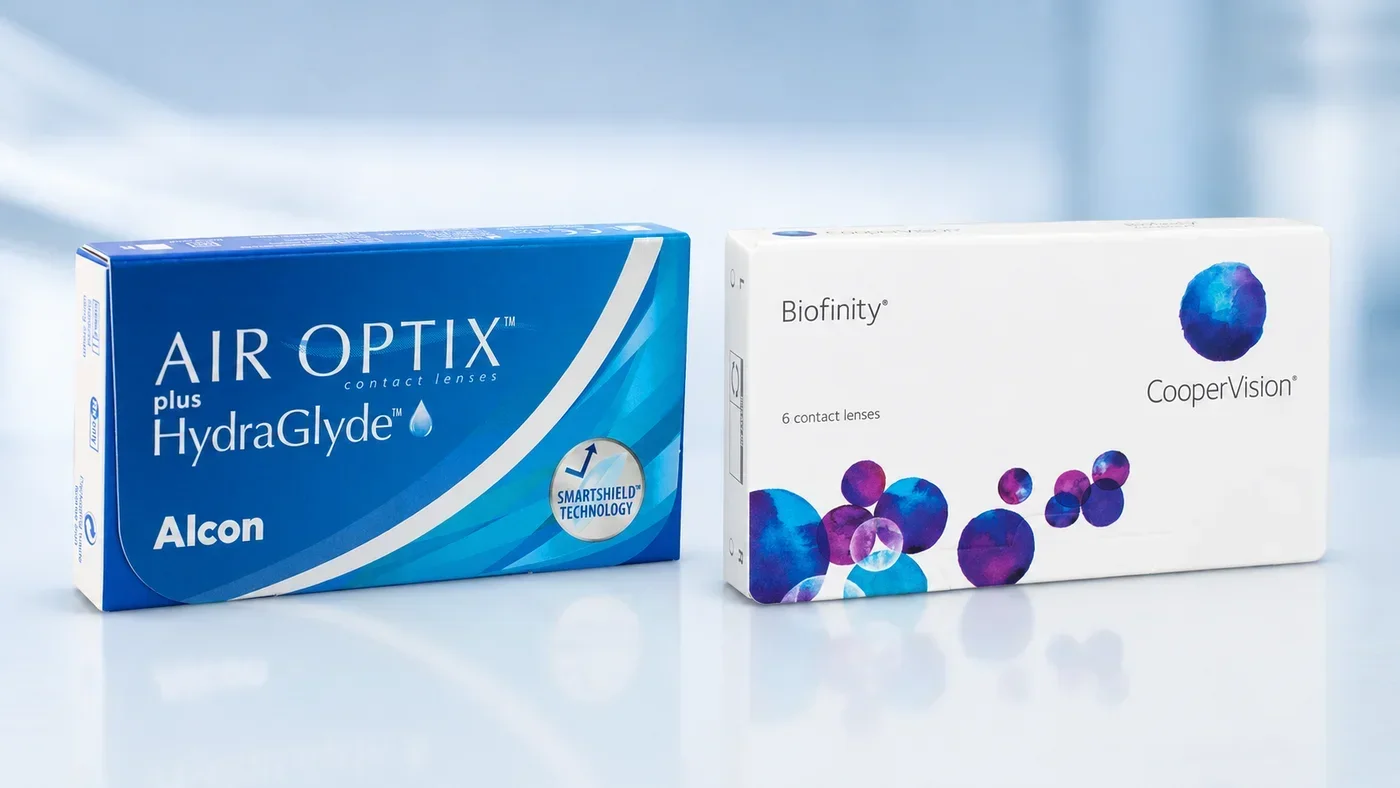 Balenia kontaktných šošoviek Air Optix a Biofinity vedľa seba